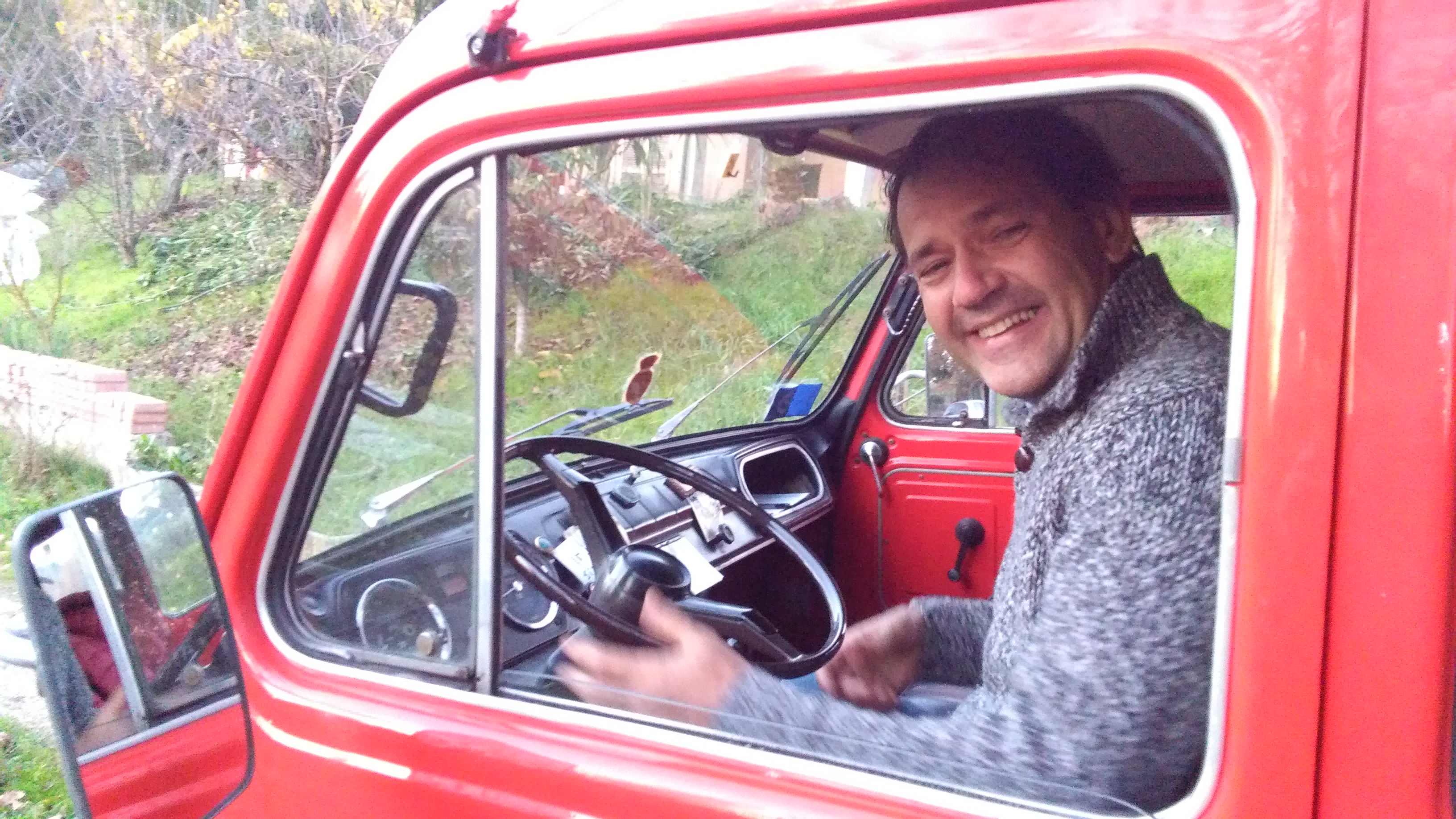 Adriano col suo OM40 ereditato dal padre